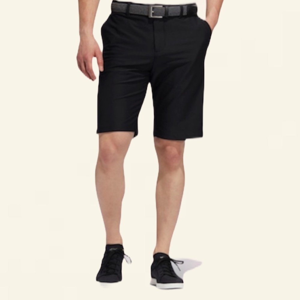 🐇 adidas Men’s black golf shorts 34” waist